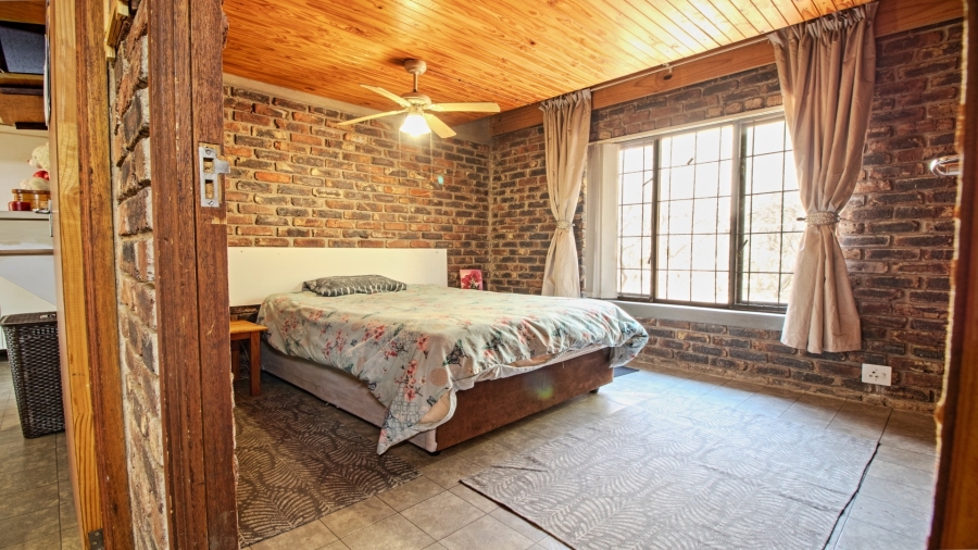 2 Bedroom Property for Sale in Marloth Park Mpumalanga