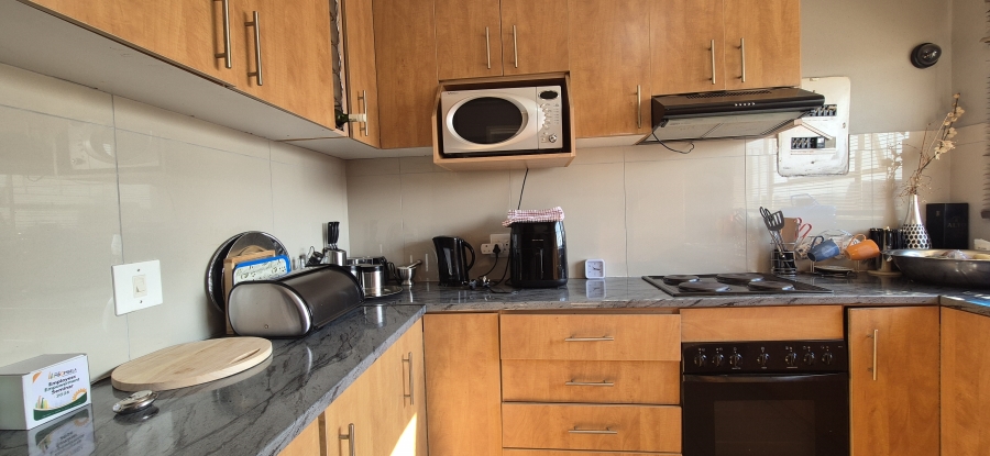 2 Bedroom Property for Sale in Sonheuwel Mpumalanga