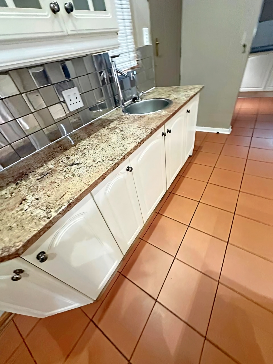To Let 5 Bedroom Property for Rent in Reyno Ridge Mpumalanga
