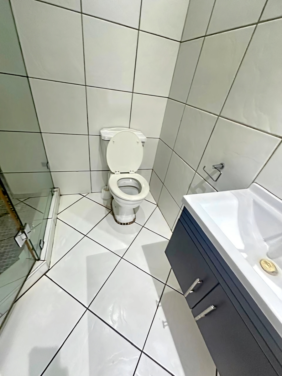 To Let 5 Bedroom Property for Rent in Reyno Ridge Mpumalanga
