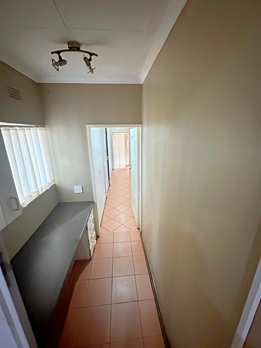 To Let 5 Bedroom Property for Rent in Reyno Ridge Mpumalanga