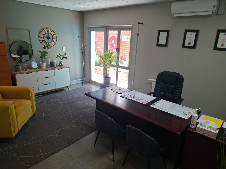 Commercial Property for Sale in Sonheuwel Mpumalanga