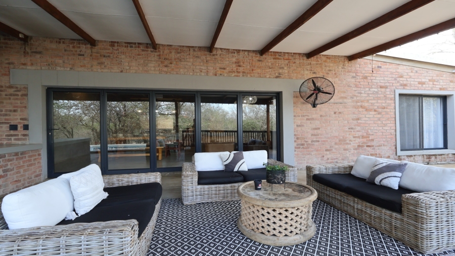 3 Bedroom Property for Sale in Marloth Park Mpumalanga