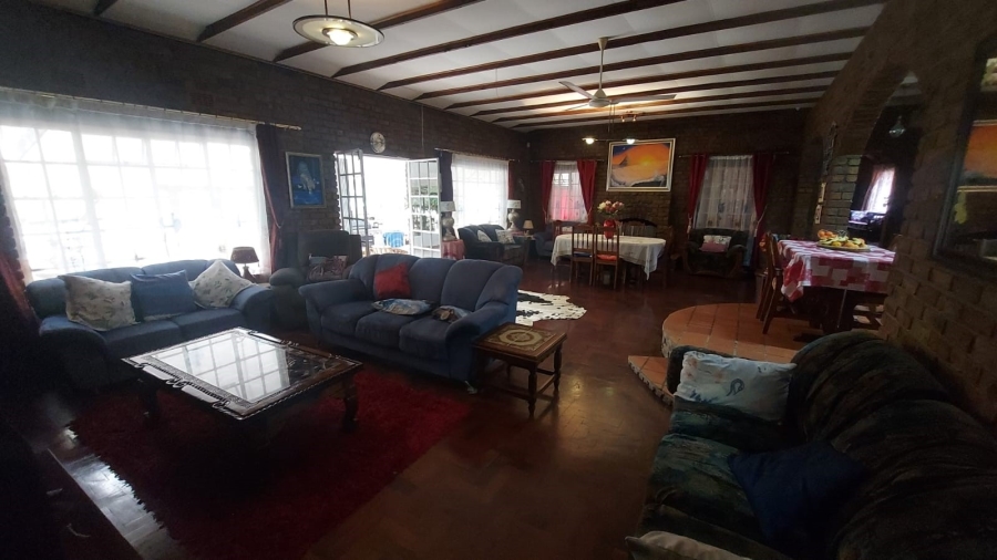 4 Bedroom Property for Sale in White River Mpumalanga