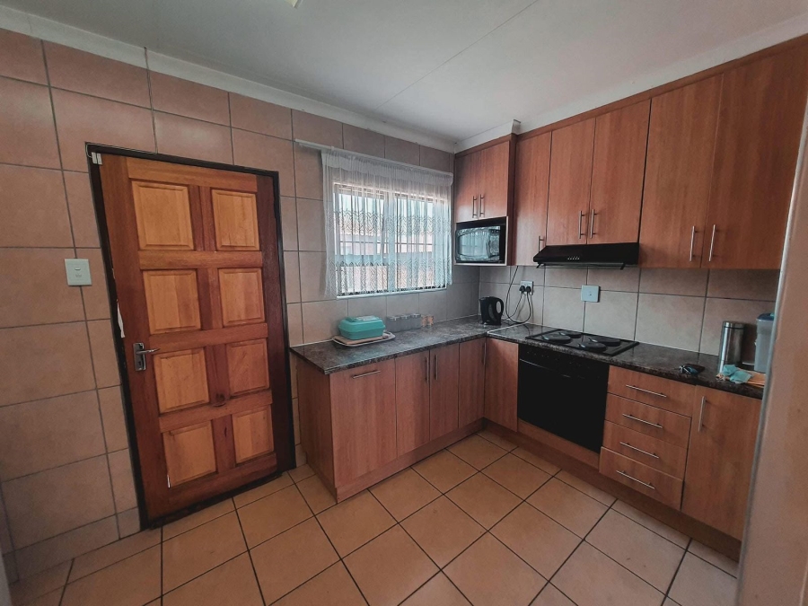 To Let 2 Bedroom Property for Rent in Evander Mpumalanga