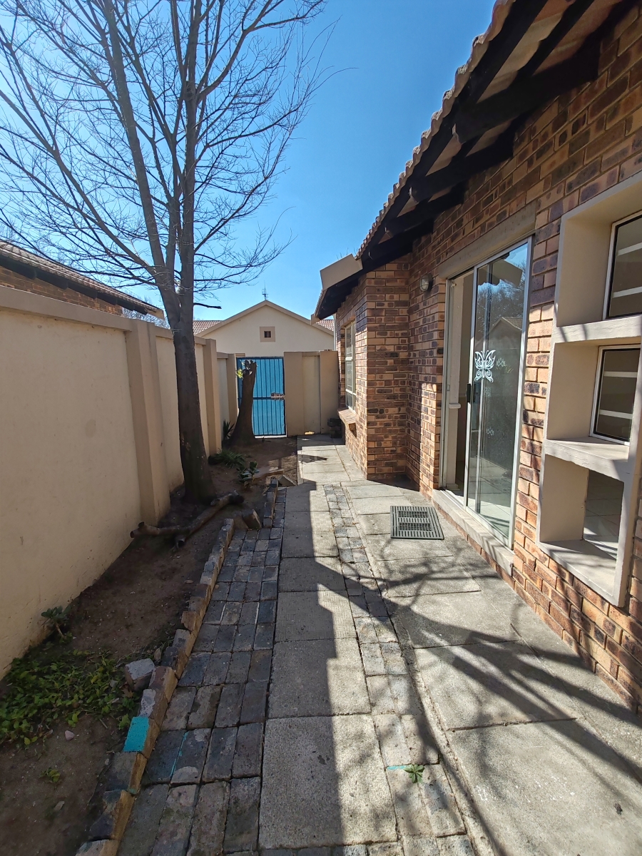 To Let 2 Bedroom Property for Rent in Trichardt Mpumalanga