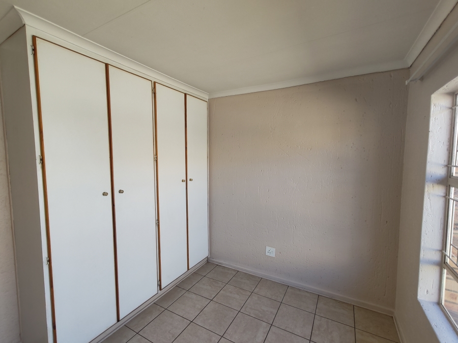 To Let 2 Bedroom Property for Rent in Trichardt Mpumalanga