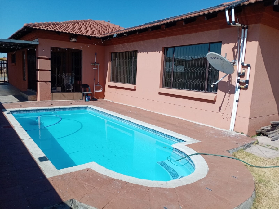 3 Bedroom Property for Sale in Evander Mpumalanga