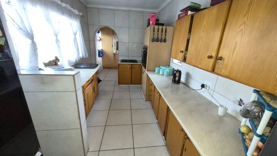 To Let 3 Bedroom Property for Rent in Model Park Mpumalanga