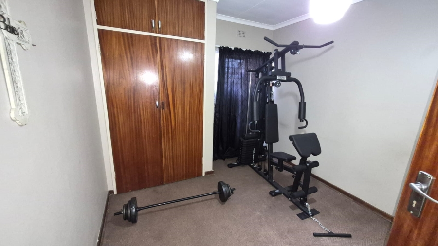 To Let 3 Bedroom Property for Rent in Model Park Mpumalanga
