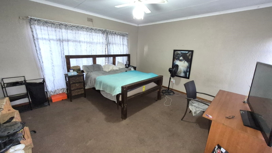 To Let 3 Bedroom Property for Rent in Model Park Mpumalanga