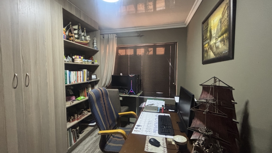 3 Bedroom Property for Sale in Reyno Ridge Mpumalanga