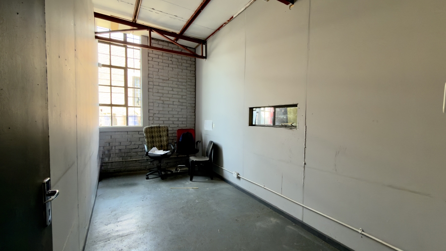 To Let Commercial Property for Rent in Trichardt Mpumalanga
