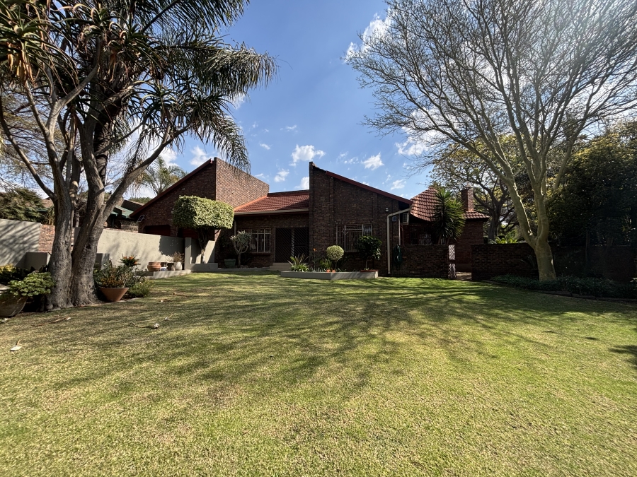 5 Bedroom Property for Sale in Die Heuwel Mpumalanga