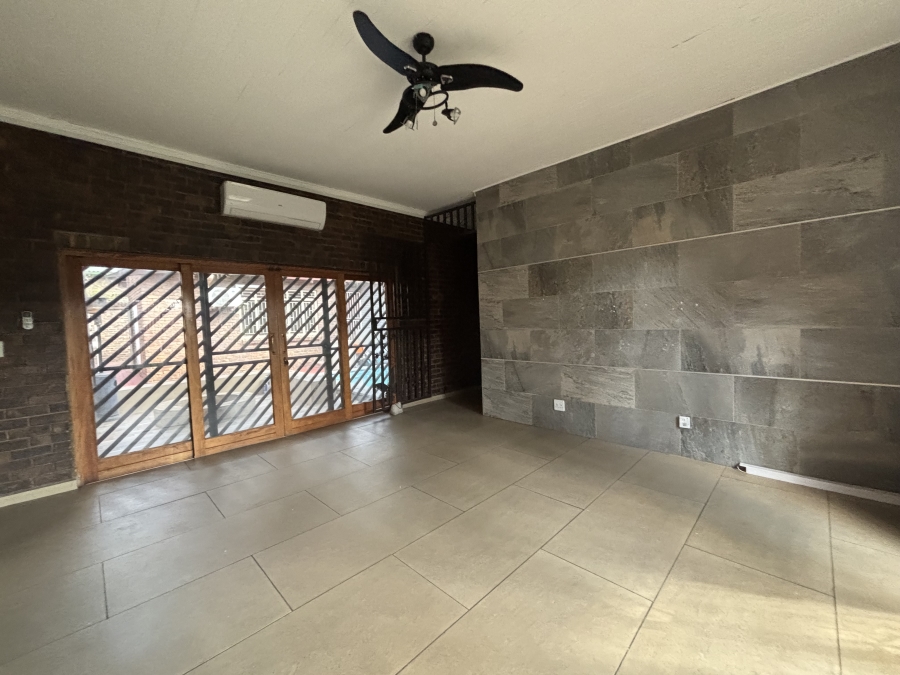 5 Bedroom Property for Sale in Die Heuwel Mpumalanga