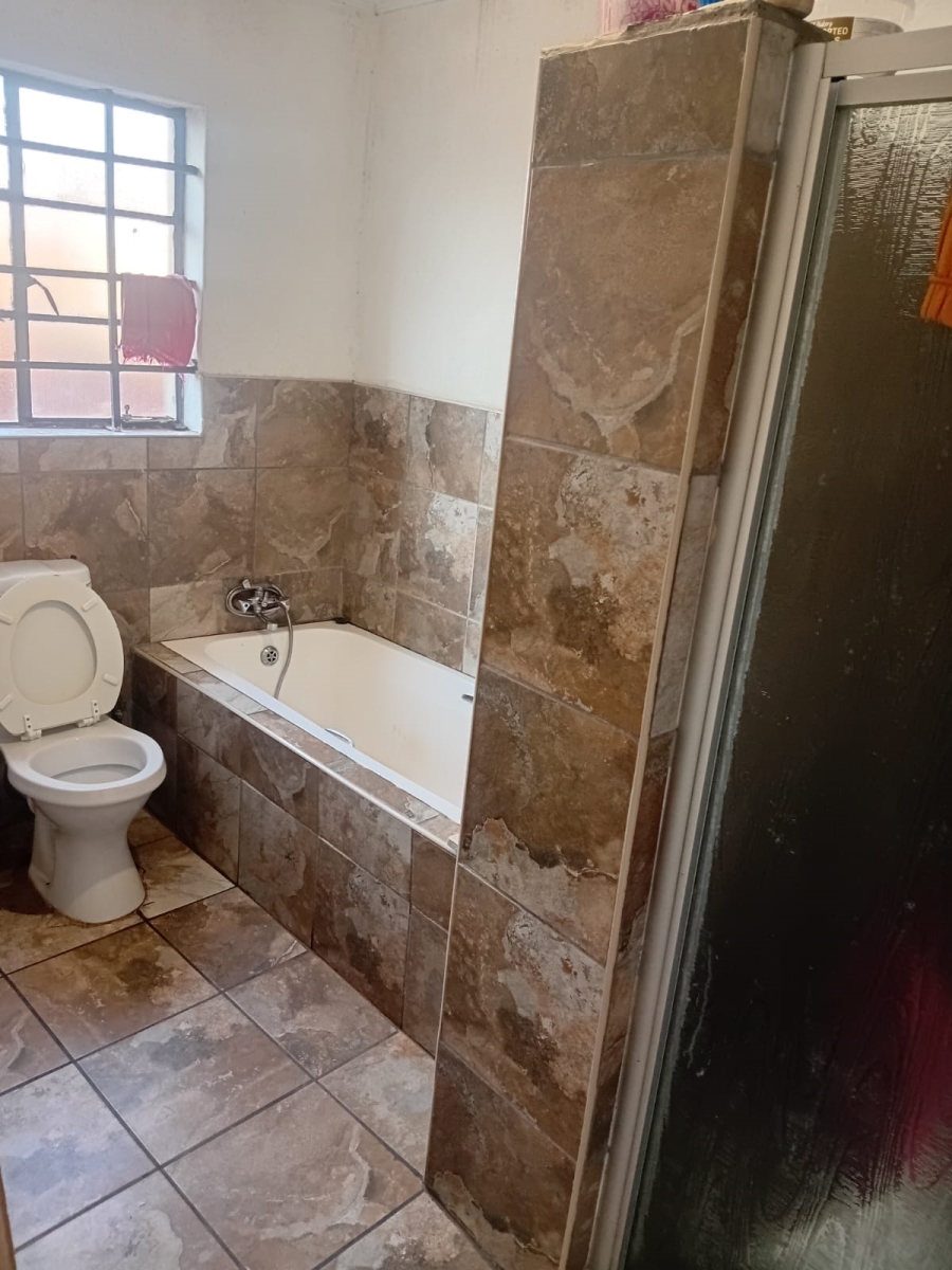 3 Bedroom Property for Sale in Mineralia Mpumalanga