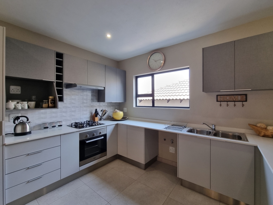 3 Bedroom Property for Sale in Stonehenge Mpumalanga