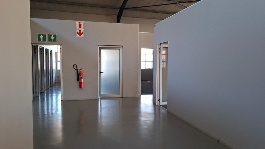 To Let Commercial Property for Rent in Nelspruit Industrial Mpumalanga