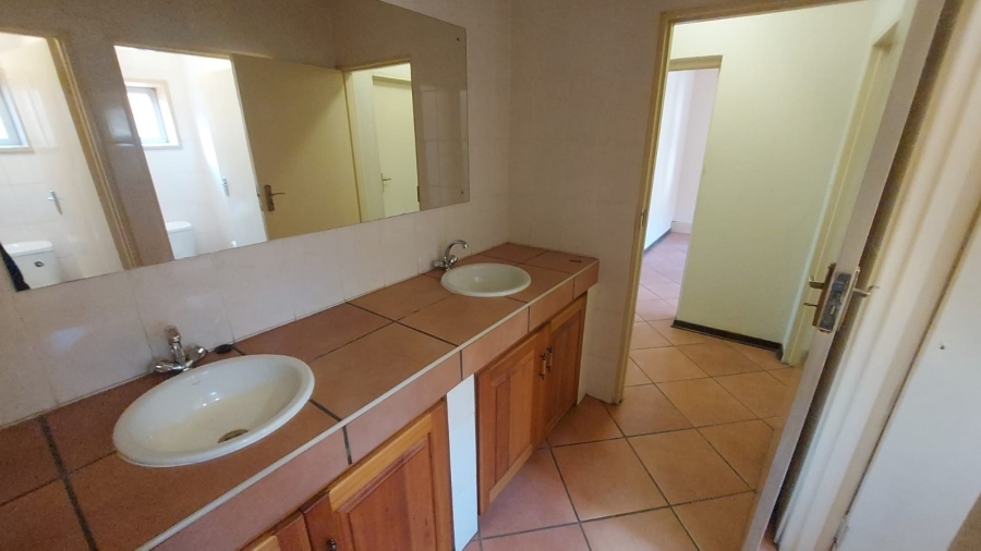 Commercial Property for Sale in White River Mpumalanga