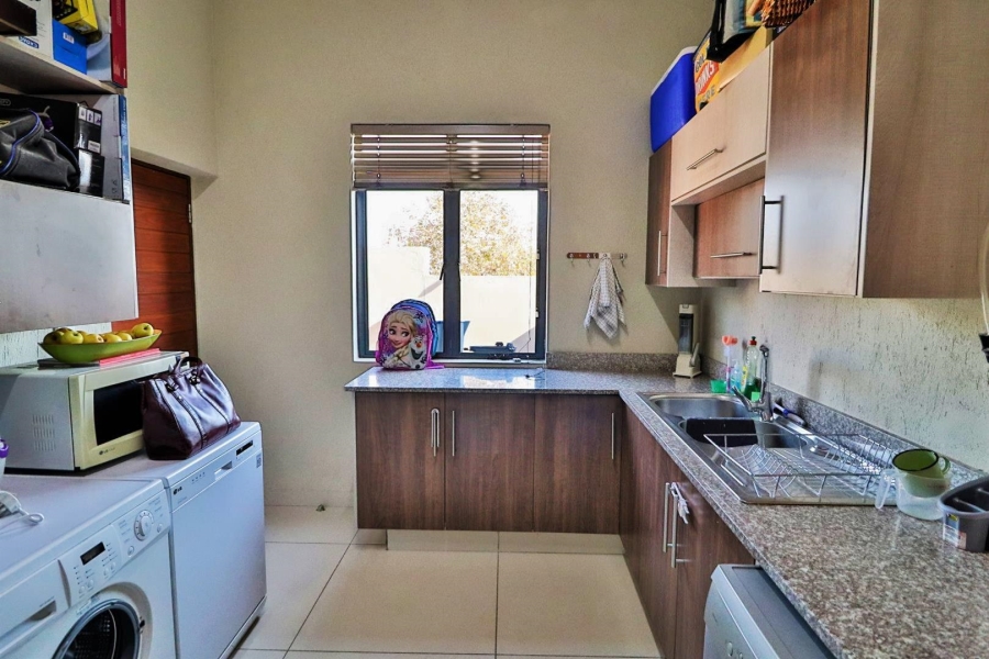 To Let 4 Bedroom Property for Rent in Sonheuwel Mpumalanga