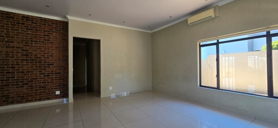 To Let 4 Bedroom Property for Rent in Sonheuwel Mpumalanga