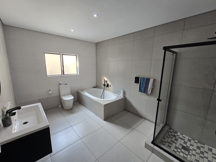 4 Bedroom Property for Sale in Roberts Estate Mpumalanga
