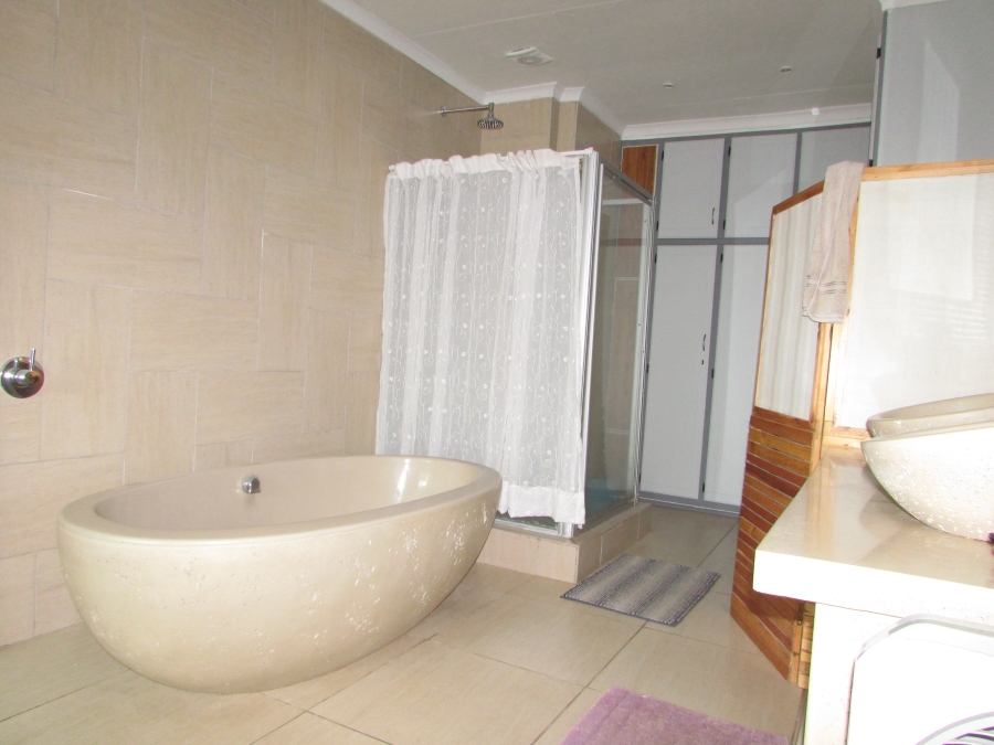 3 Bedroom Property for Sale in Kingsview Ext 2 Mpumalanga