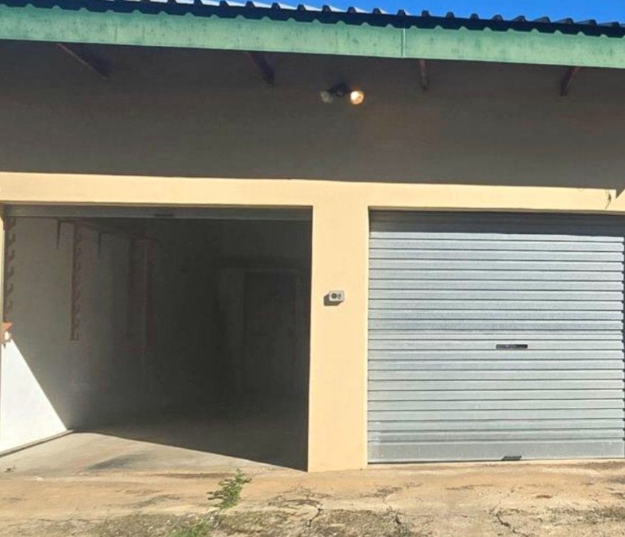4 Bedroom Property for Sale in Hectorspruit Mpumalanga