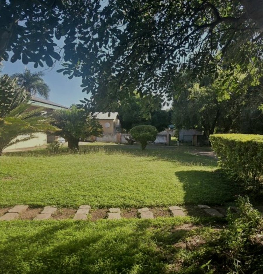 4 Bedroom Property for Sale in Hectorspruit Mpumalanga