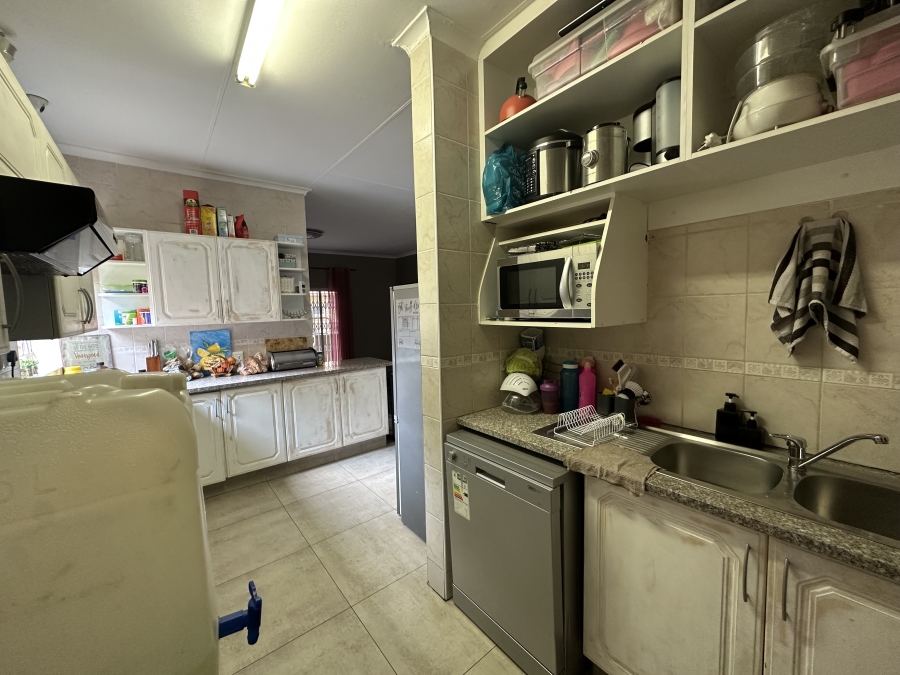 3 Bedroom Property for Sale in Ben Fleur Mpumalanga