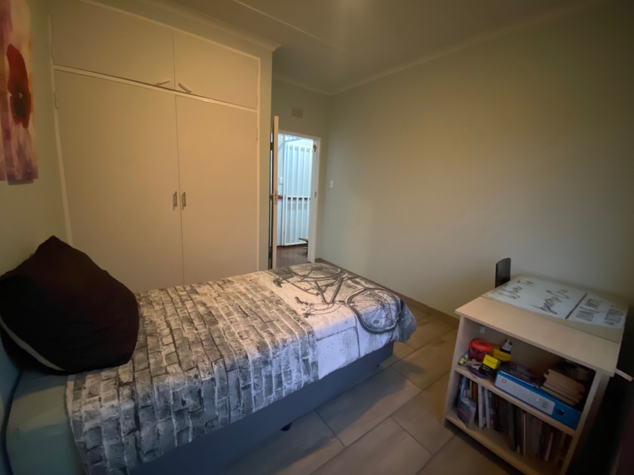 5 Bedroom Property for Sale in Jackaroo Park Mpumalanga