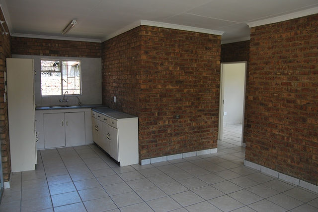 5 Bedroom Property for Sale in Jackaroo Park Mpumalanga
