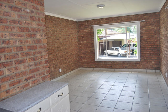 5 Bedroom Property for Sale in Jackaroo Park Mpumalanga