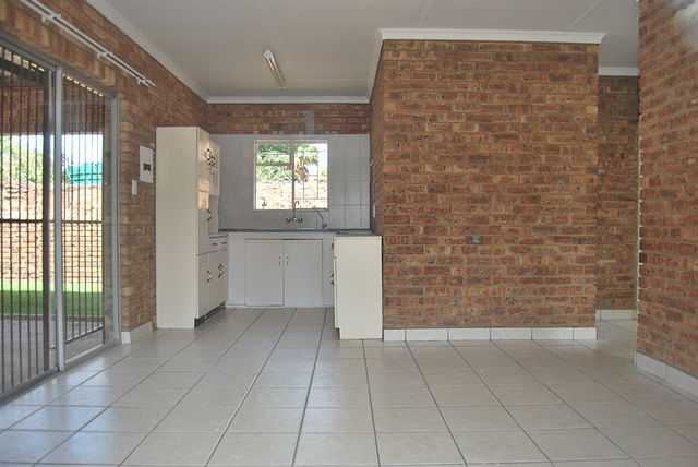 5 Bedroom Property for Sale in Jackaroo Park Mpumalanga