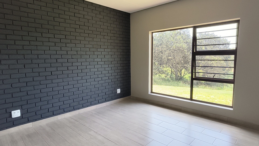 To Let 2 Bedroom Property for Rent in Bateleur Estate Mpumalanga