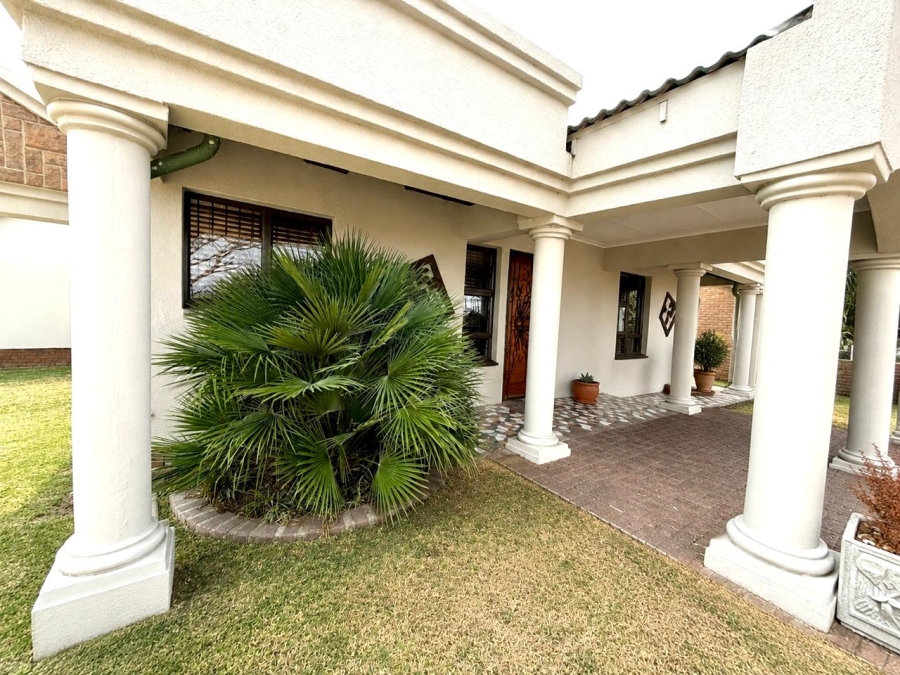 4 Bedroom Property for Sale in Secunda Mpumalanga