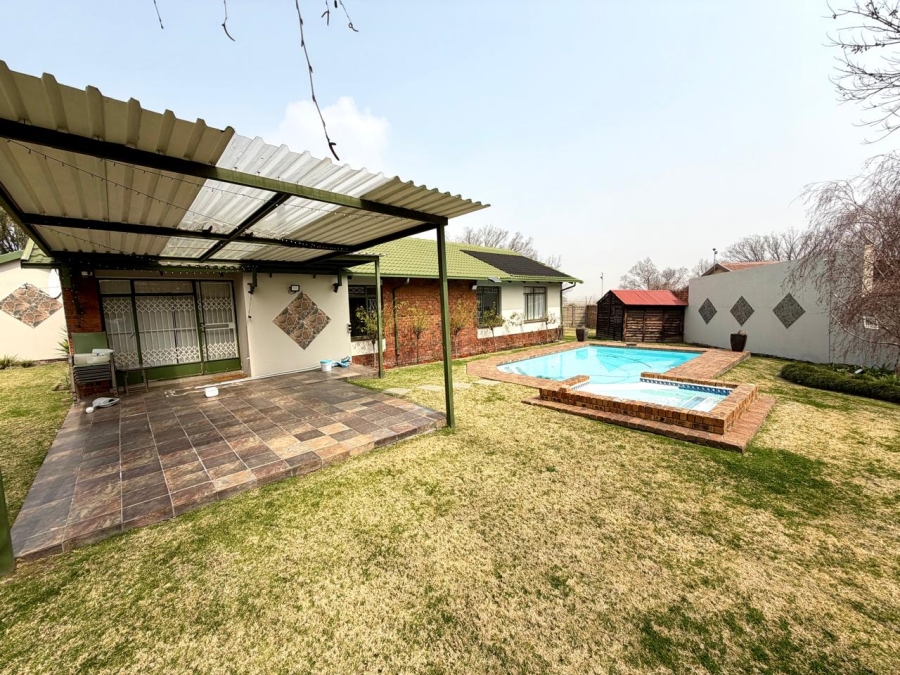 4 Bedroom Property for Sale in Secunda Mpumalanga