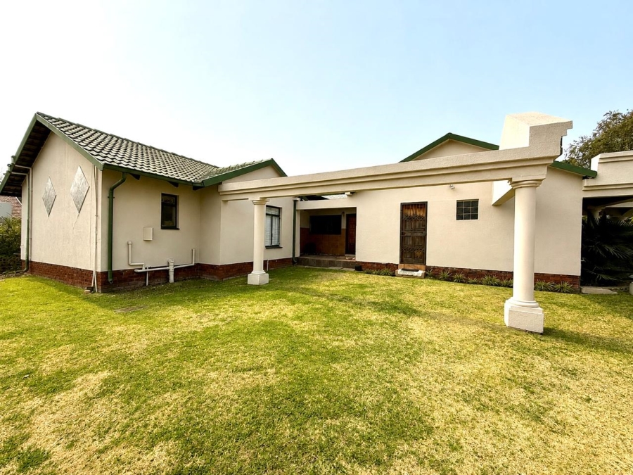 4 Bedroom Property for Sale in Secunda Mpumalanga