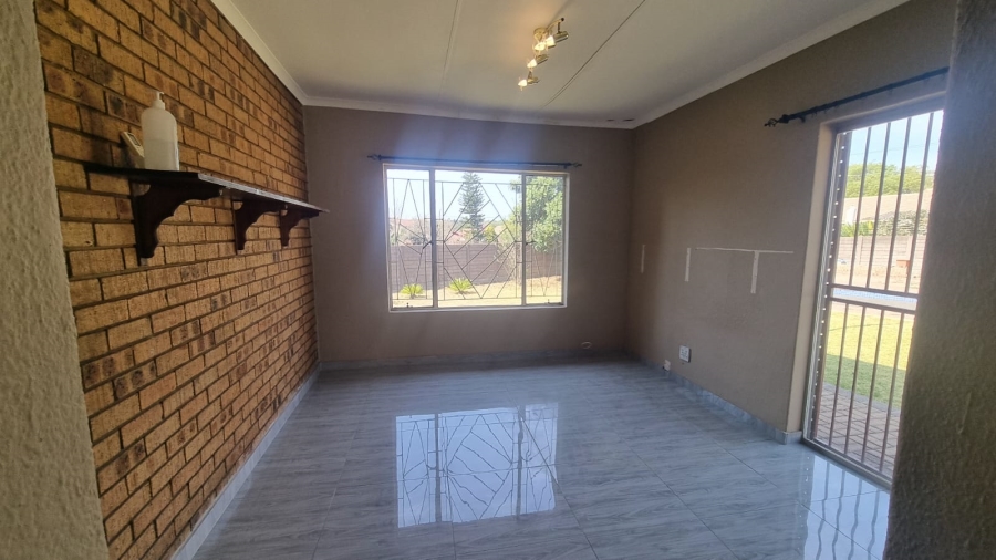 3 Bedroom Property for Sale in Ben Fleur Mpumalanga