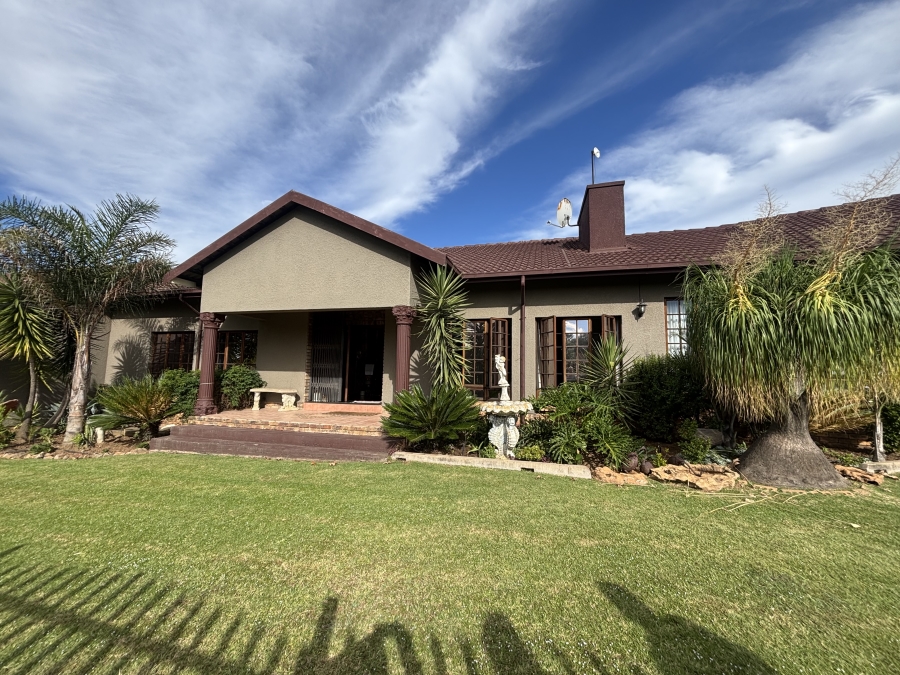 3 Bedroom Property for Sale in Hoeveld Park Mpumalanga
