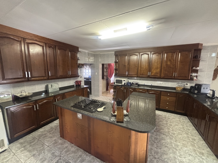 3 Bedroom Property for Sale in Hoeveld Park Mpumalanga