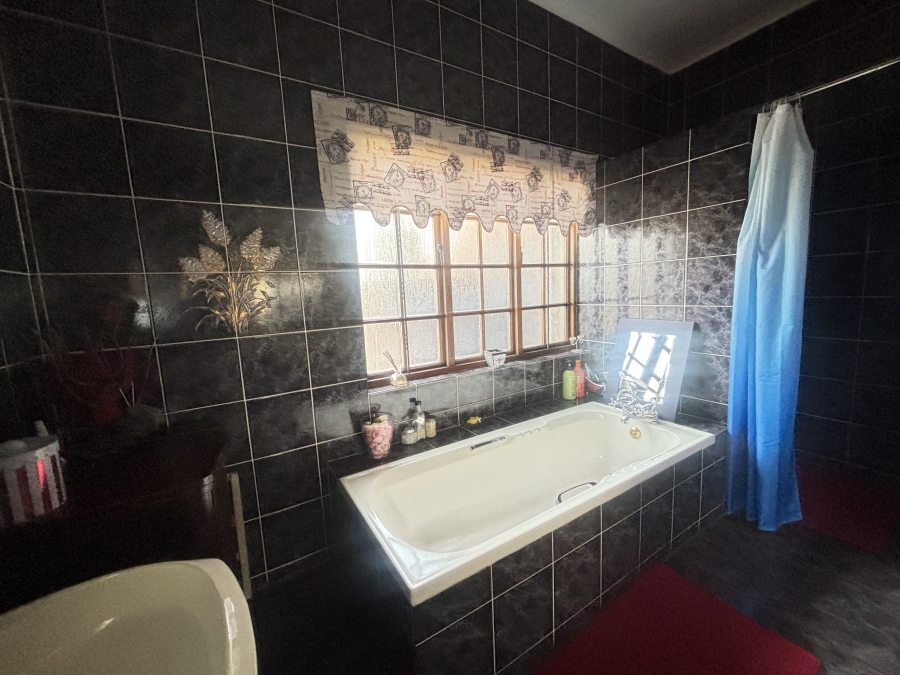 3 Bedroom Property for Sale in Hoeveld Park Mpumalanga