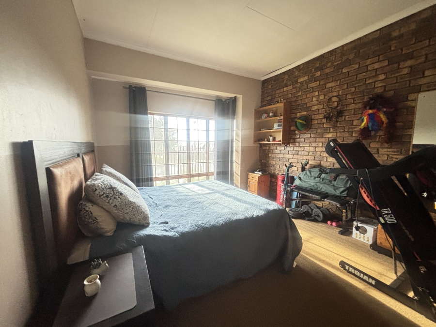 3 Bedroom Property for Sale in Hoeveld Park Mpumalanga
