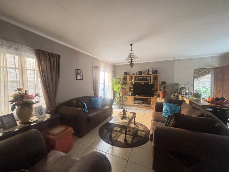 3 Bedroom Property for Sale in Hoeveld Park Mpumalanga