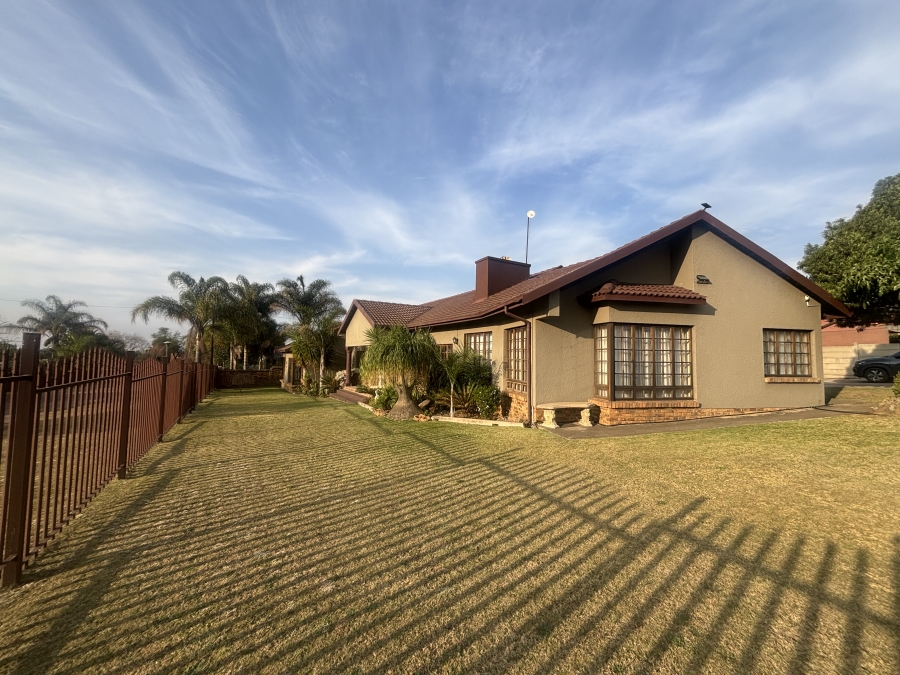 3 Bedroom Property for Sale in Hoeveld Park Mpumalanga