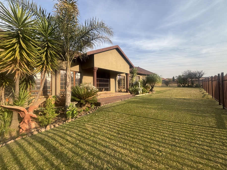 3 Bedroom Property for Sale in Hoeveld Park Mpumalanga