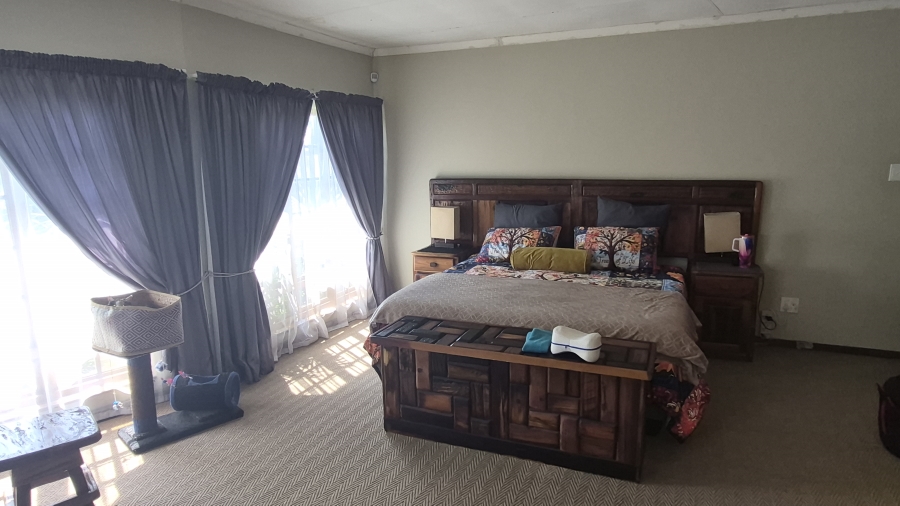 3 Bedroom Property for Sale in Hoeveld Park Mpumalanga