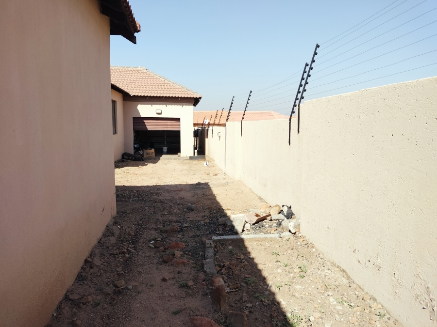 9 Bedroom Property for Sale in Tasbet Park Mpumalanga