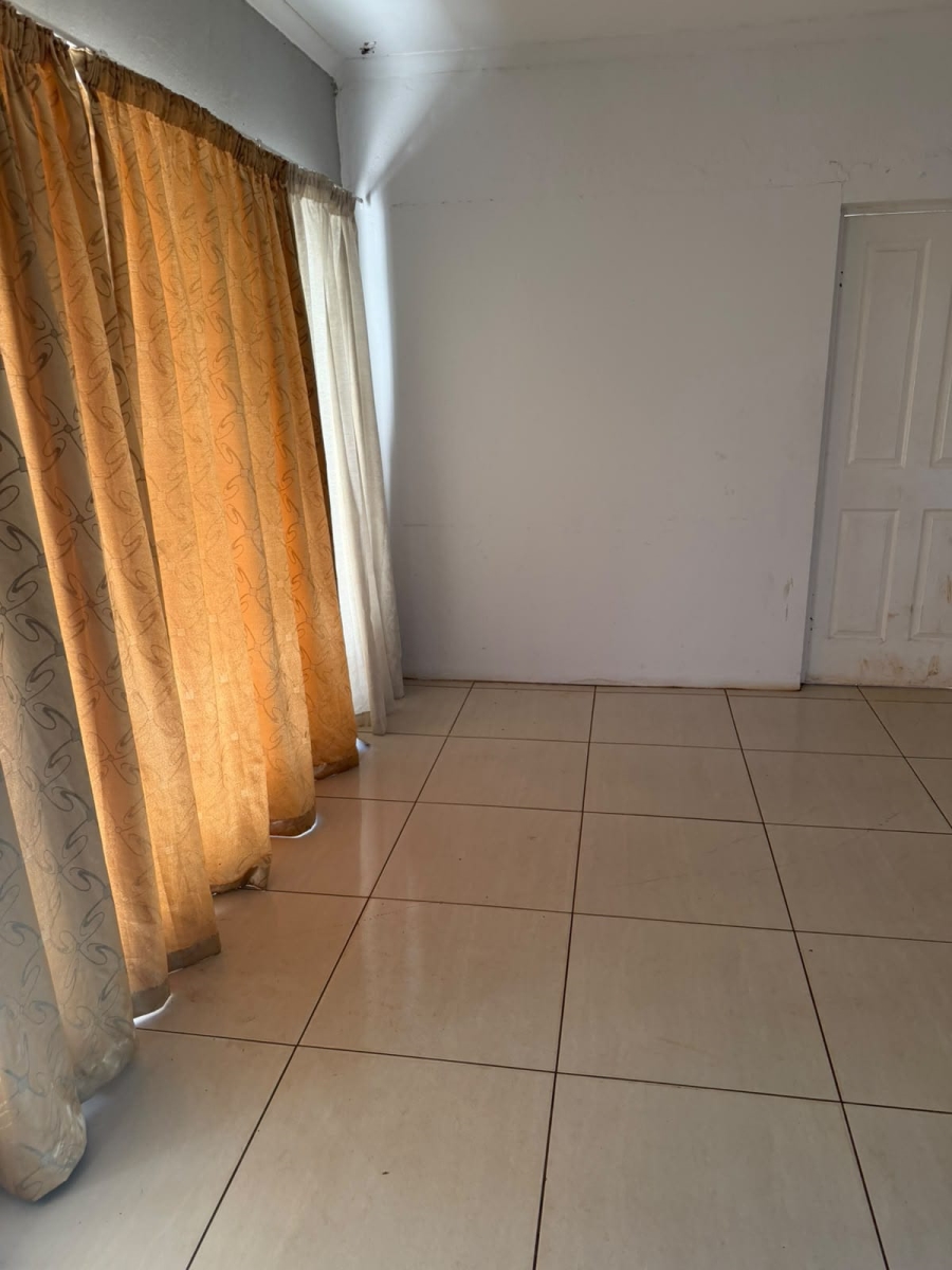To Let 4 Bedroom Property for Rent in White River Ext 6 Mpumalanga
