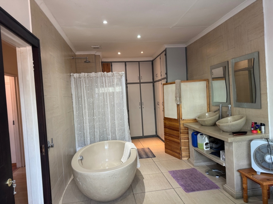 3 Bedroom Property for Sale in Kingsview Mpumalanga